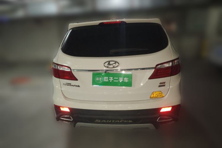 Used Hyundai Grand SantaFe 2013 3.0L 7-Seater Four-Wheel-Drive Comfort Edition Rear