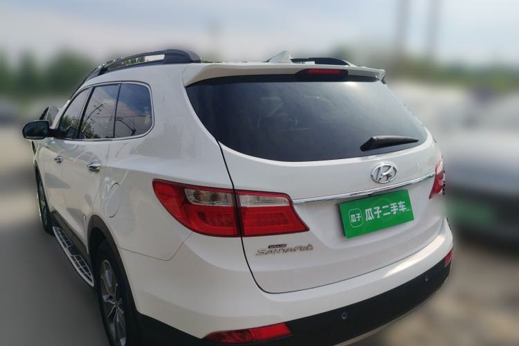 Used Hyundai Grand SantaFe 2013 3.0L 7-Seater Four-Wheel-Drive Comfort Edition Rear Left 45 Deg