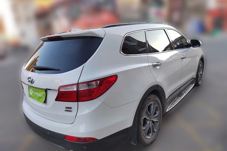 Used Hyundai Grand SantaFe 2013 3.0L 7-Seater Four-Wheel-Drive Comfort Edition Rear Right 45 Deg