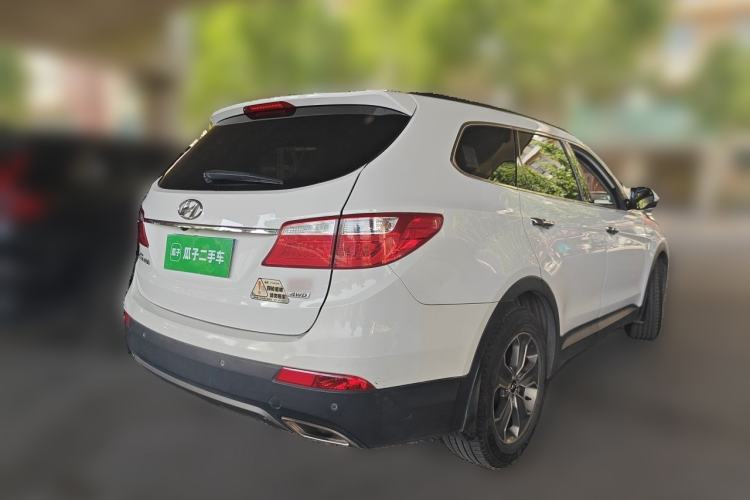 Used Hyundai Grand SantaFe 2013 3.0L 7-Seater Four-Wheel-Drive Comfort Edition Rear Right 45 Deg