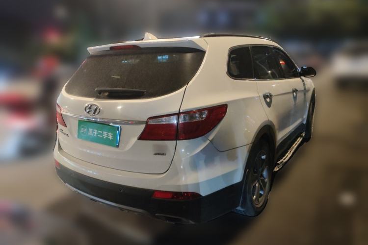 Used Hyundai Grand SantaFe 2013 3.0L 7-Seater Four-Wheel-Drive Comfort Edition Rear Right 45 Deg