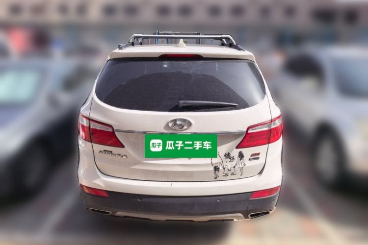 Used Hyundai Grand SantaFe 2013 3.0L 6-seat 4x4 Brown Interior Flagship Edition Rear