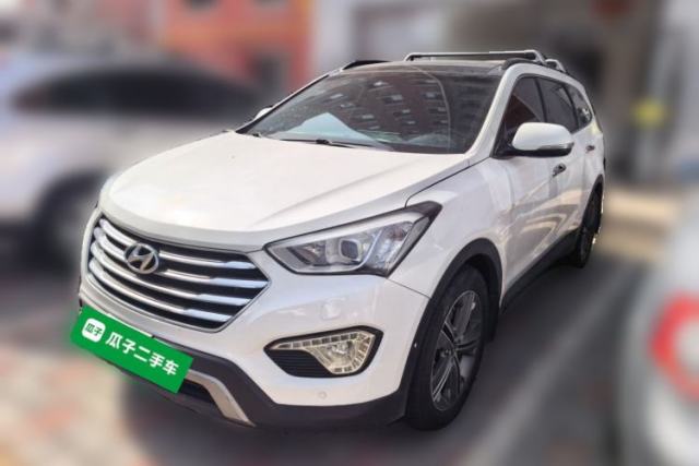 Used Hyundai Grand SantaFe 2013 3.0L 6-seat 4x4 Brown Interior Flagship Edition