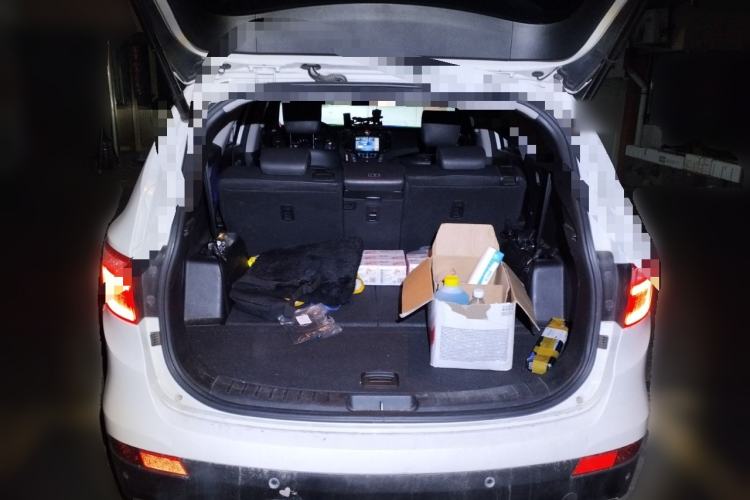 Used Hyundai Grand SantaFe 2013 3.0L 7-Seater Four-Wheel-Drive Comfort Edition Trunk