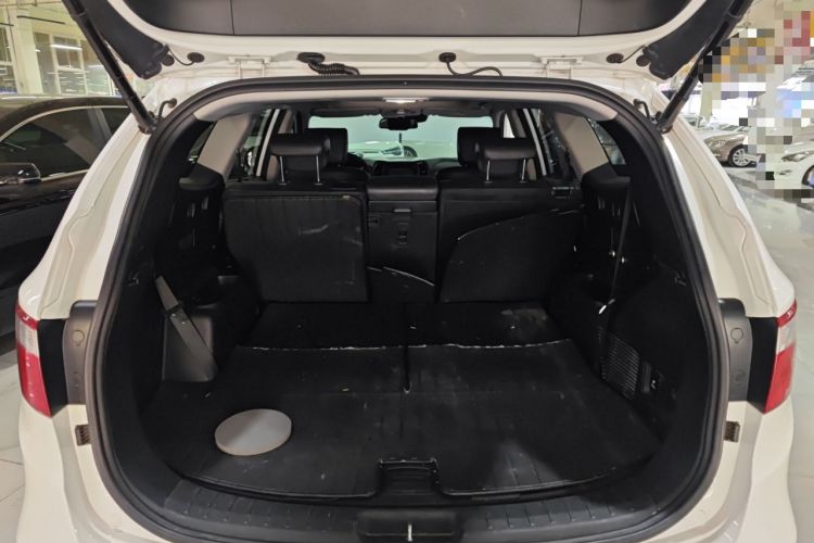 Used Hyundai Grand SantaFe 2013 3.0L 7-Seater 4x4 Flagship Edition Trunk