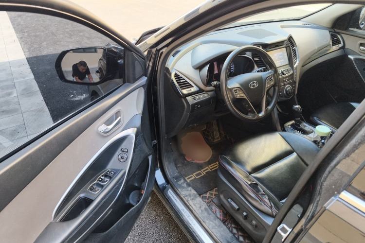 Used Hyundai Grand SantaFe 2015 2.0T 7-Seater Two-Wheel Drive Leading Edition Driver Seat