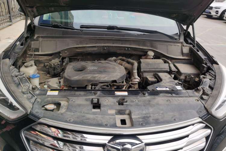 Used Hyundai Grand SantaFe 2015 2.0T 7-Seater Two-Wheel Drive Leading Edition Engine Bay
