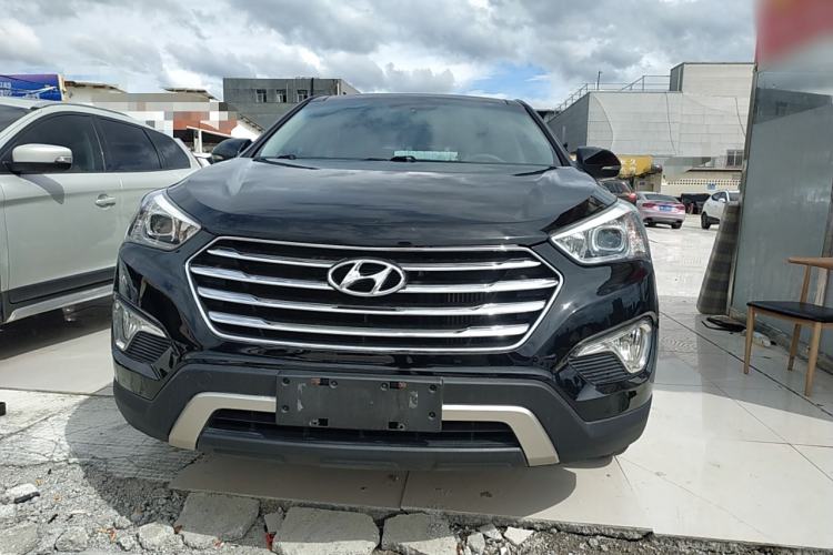 Used Hyundai Grand SantaFe 2015 2.2T 7-Seater Two-Wheel-Drive Zhi Ling Limited Edition Front