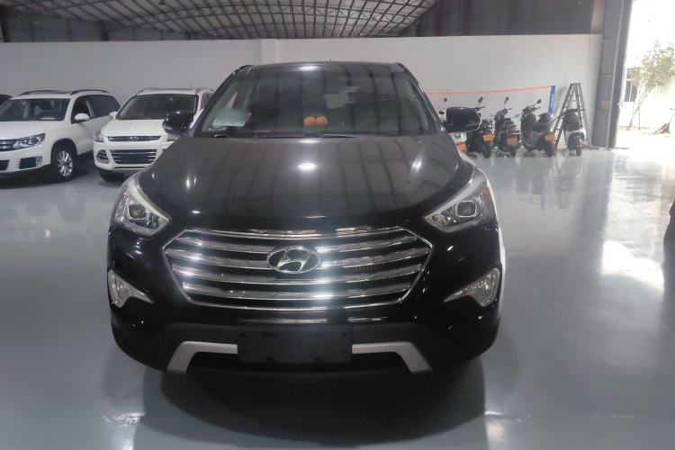 Used Hyundai Grand SantaFe 2015 2.0T 7-Seater Two-Wheel Drive Leading Edition Front