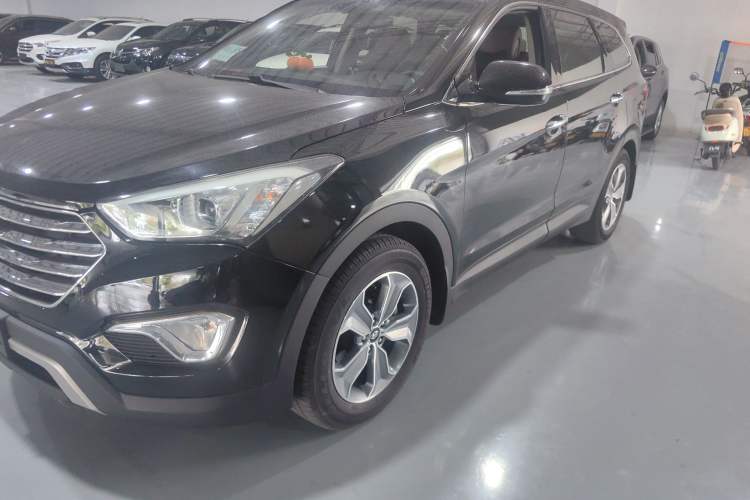Used Hyundai Grand SantaFe 2015 2.0T 7-Seater Two-Wheel Drive Leading Edition Left Front Headlight