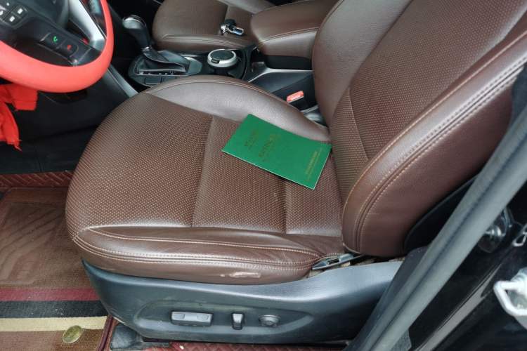 Used Hyundai Grand SantaFe 2015 2.0T 7-Seater Two-Wheel Drive Leading Edition Left Front Seat