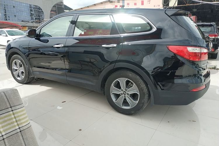 Used Hyundai Grand SantaFe 2015 2.2T 7-Seater Two-Wheel-Drive Zhi Ling Limited Edition Left Side