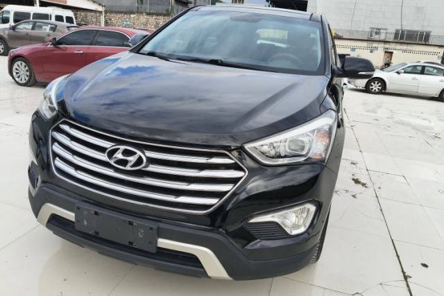 Used Hyundai Grand SantaFe 2015 2.2T 7-Seater Two-Wheel-Drive Zhi Ling Limited Edition