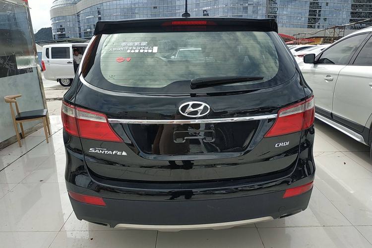 Used Hyundai Grand SantaFe 2015 2.2T 7-Seater Two-Wheel-Drive Zhi Ling Limited Edition Rear