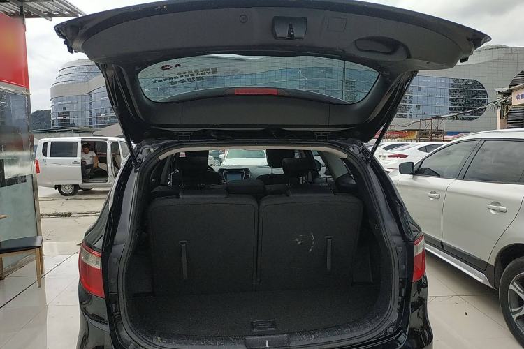 Used Hyundai Grand SantaFe 2015 2.2T 7-Seater Two-Wheel-Drive Zhi Ling Limited Edition Trunk
