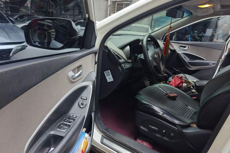 Used Hyundai Grand SantaFe 2015 2.0T 7-Seater Two-Wheel Drive Leading Edition Driver Seat