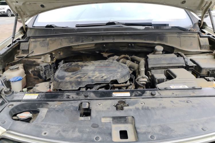 Used Hyundai Grand SantaFe 2015 2.0T 7-Seater Two-Wheel Drive Leading Edition Engine Bay