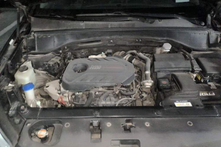 Used Hyundai Grand SantaFe 2015 2.0T 7-Seater Two-Wheel Drive Leading Edition Engine Bay