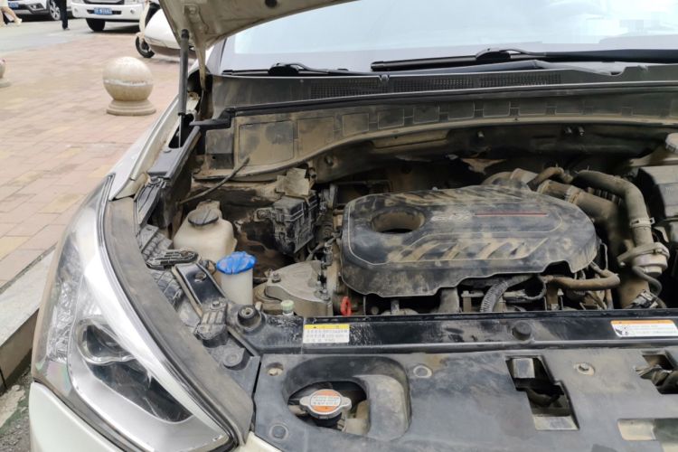 Used Hyundai Grand SantaFe 2015 2.0T 7-Seater Two-Wheel Drive Leading Edition Engine Bay Right