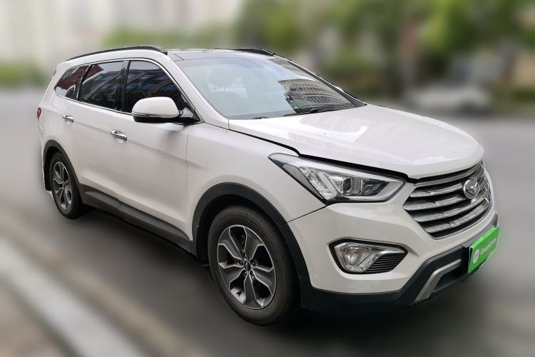 Used Hyundai Grand SantaFe 2015 2.0T 7-Seater Two-Wheel Drive Leading Edition Front Right 45 Deg
