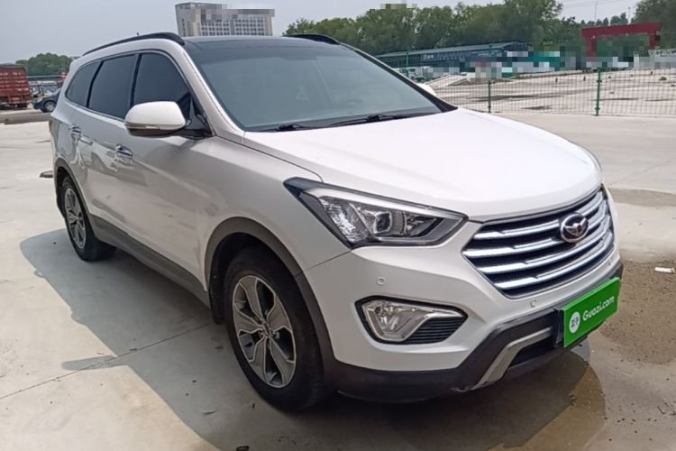 Used Hyundai Grand SantaFe 2015 2.0T 7-Seater Two-Wheel Drive Leading Edition Front Right 45 Deg