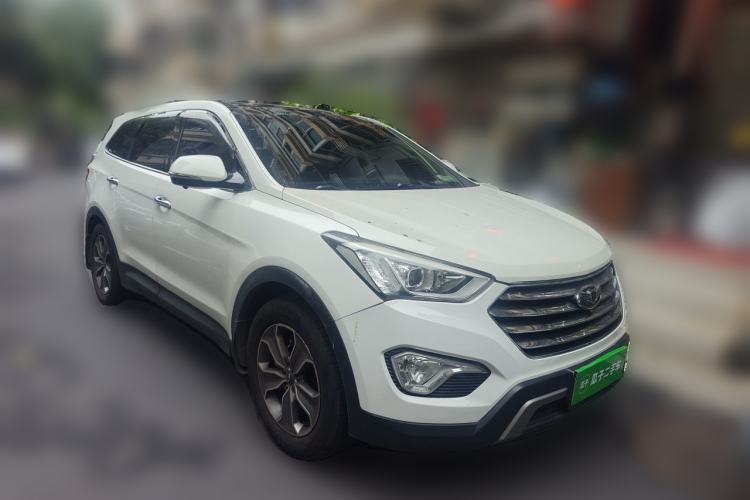 Used Hyundai Grand SantaFe 2015 2.0T 7-Seater Two-Wheel Drive Leading Edition Front Right 45 Deg