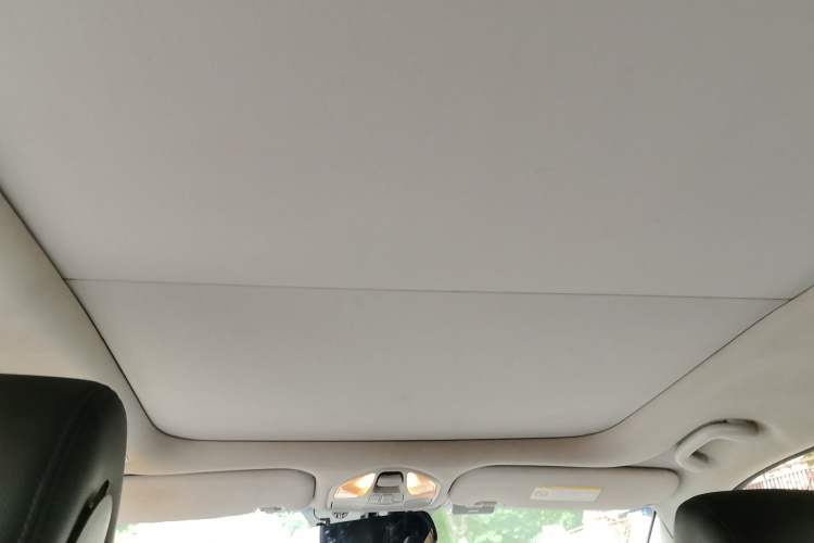 Used Hyundai Grand SantaFe 2015 2.0T 7-Seater Two-Wheel Drive Leading Edition Headliner