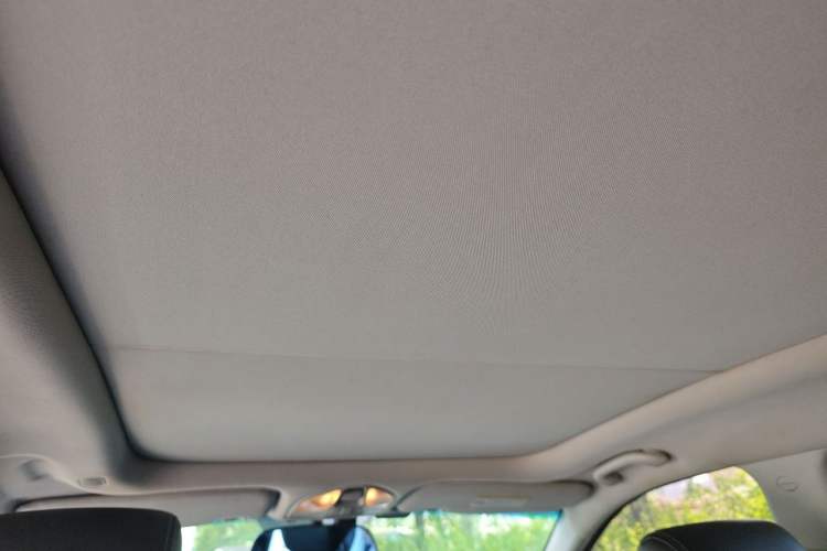 Used Hyundai Grand SantaFe 2015 2.0T 7-Seater Two-Wheel Drive Leading Edition Headliner