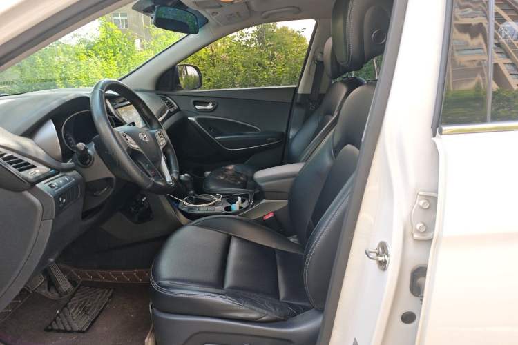 Used Hyundai Grand SantaFe 2015 2.0T 7-Seater Two-Wheel Drive Leading Edition Left Front Seat