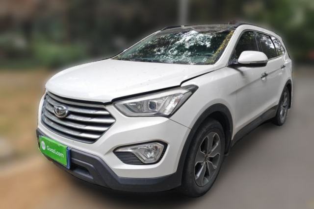 Hyundai Grand SantaFe 2015 2.0T 7-Seater Two-Wheel Drive Leading Edition usado