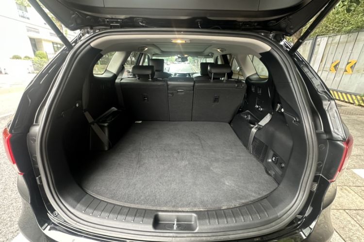 Used Hyundai Grand SantaFe 2017 3.0L 7-seat Four-Wheel-Drive Flagship Edition Interior 8