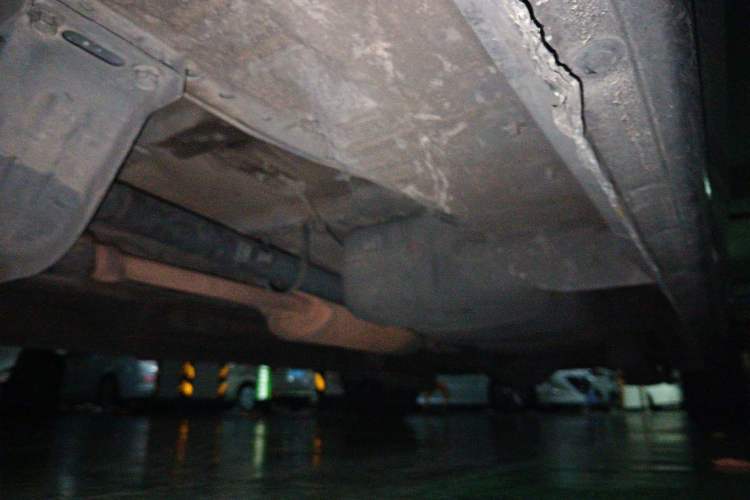 Used Hyundai H-1 Starex 2011 2.4L Comfort Edition Chassis Front Left