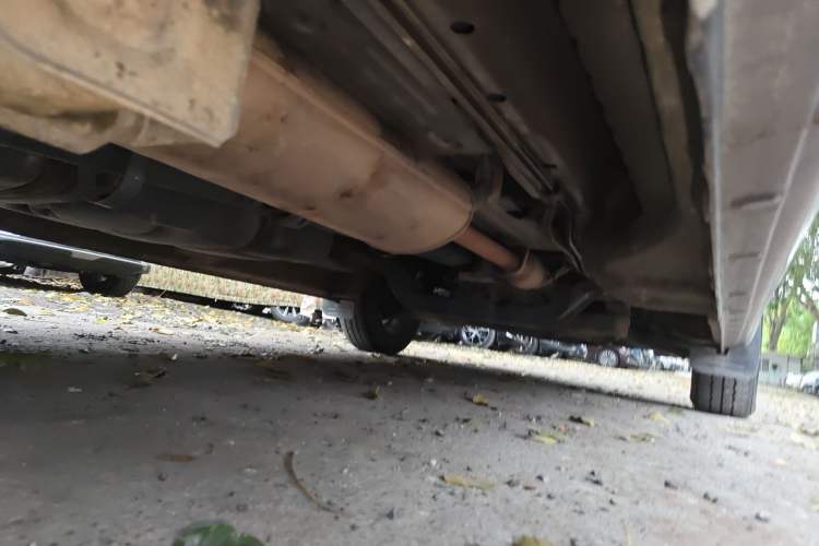 Used Hyundai H-1 Starex 2011 2.4L Luxury Edition Chassis Rear Right