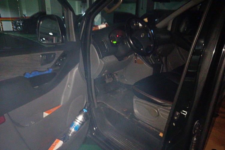 Used Hyundai H-1 Starex 2011 2.4L Comfort Edition Driver Seat