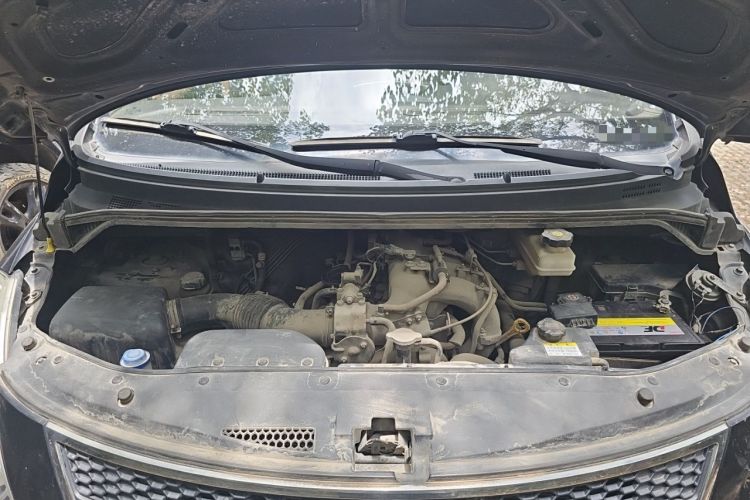 Used Hyundai H-1 Starex 2011 2.4L Comfort Edition Engine Bay