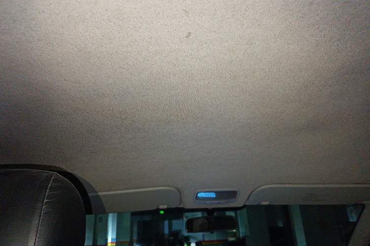 Used Hyundai H-1 Starex 2011 2.4L Comfort Edition Headliner