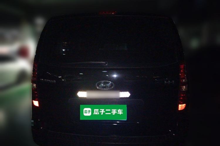 Used Hyundai H-1 Starex 2011 2.4L Comfort Edition Rear