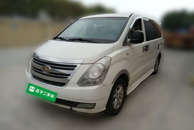 Used Hyundai H-1 Starex 2011 2.4L Luxury Edition