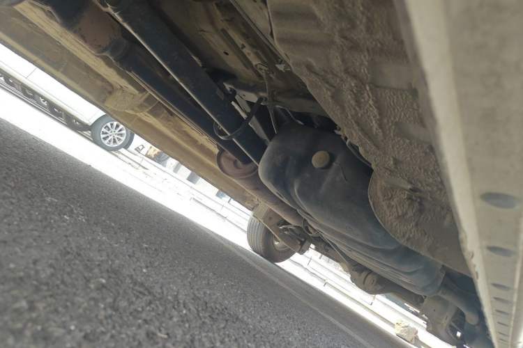 Used Hyundai H-1 Starex 2011 2.4L Luxury Edition Chassis Front Left