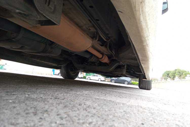 Used Hyundai H-1 Starex 2011 2.4L Luxury Edition Chassis Rear Right
