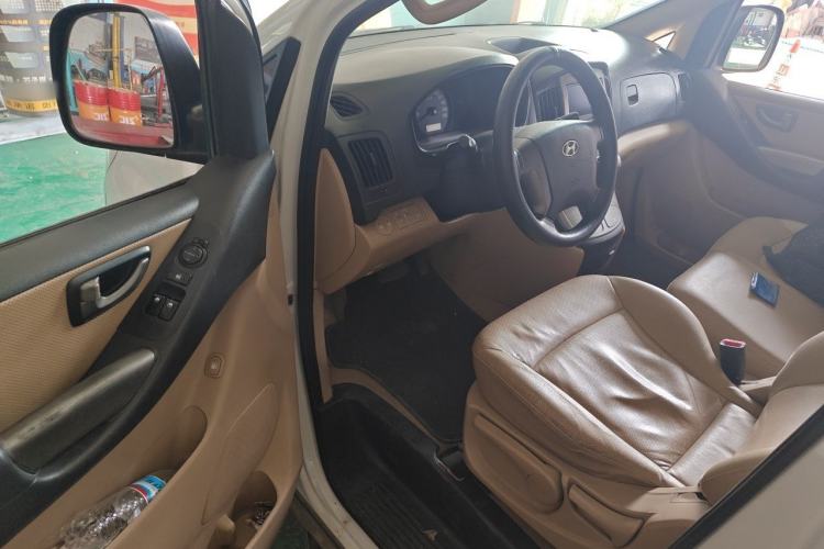 Used Hyundai H-1 Starex 2011 2.4L Luxury Edition Driver Seat