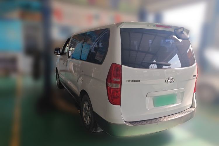Used Hyundai H-1 Starex 2011 2.4L Luxury Edition Rear Left 45 Deg