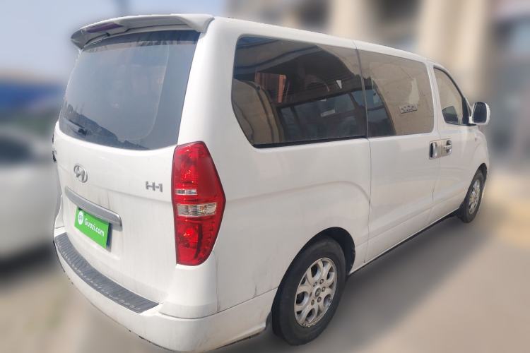 Used Hyundai H-1 Starex 2011 2.4L Comfort Edition Rear Right 45 Deg