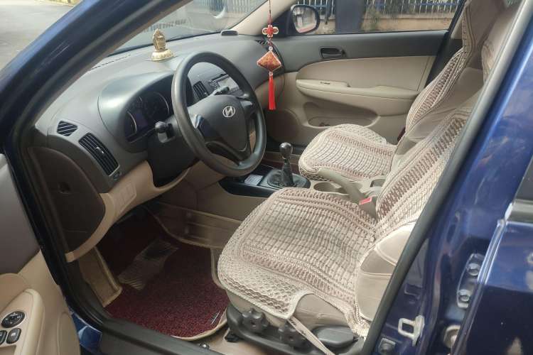 Used Hyundai i30 2009 1.6L Manual Comfort Edition Driver Seat