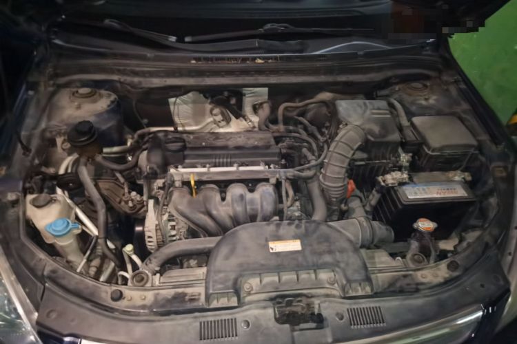 Used Hyundai i30 2009 1.6L Automatic Jingxiang Model Engine Bay