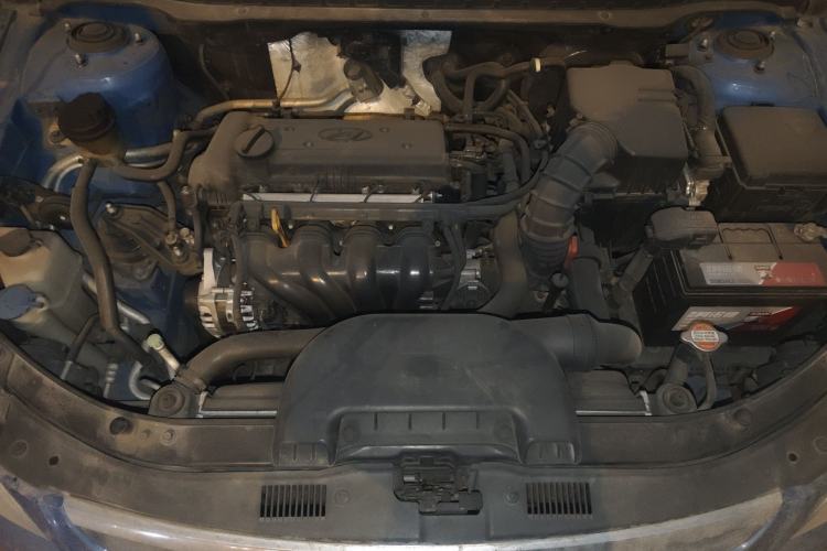 Used Hyundai i30 2009 1.6L Automatic Comfort Edition Engine Bay