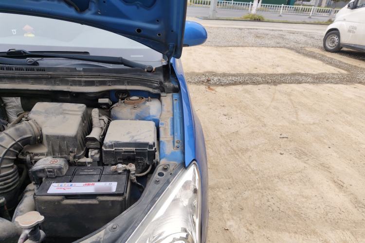 Used Hyundai i30 2009 1.6L Automatic Comfort Edition Engine Bay Left