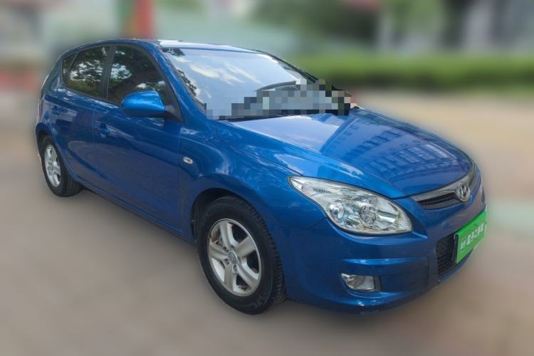 Used Hyundai i30 2009 1.6L Automatic Comfort Edition Front Right 45 Deg