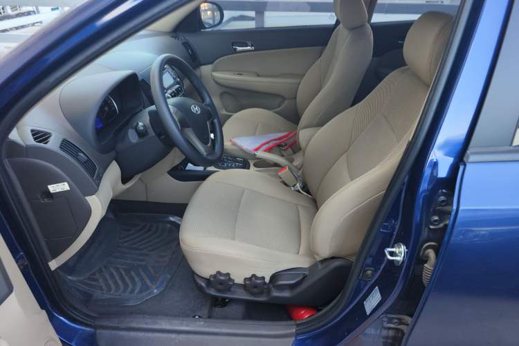 Used Hyundai i30 2009 1.6L Automatic Jingxiang Model Left Front Seat