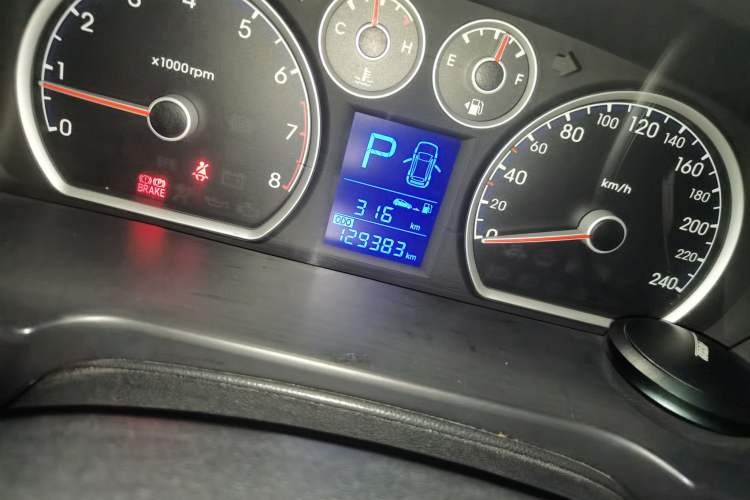 Used Hyundai i30 2009 1.6L Automatic Jingxiang Model Odometer Close Up